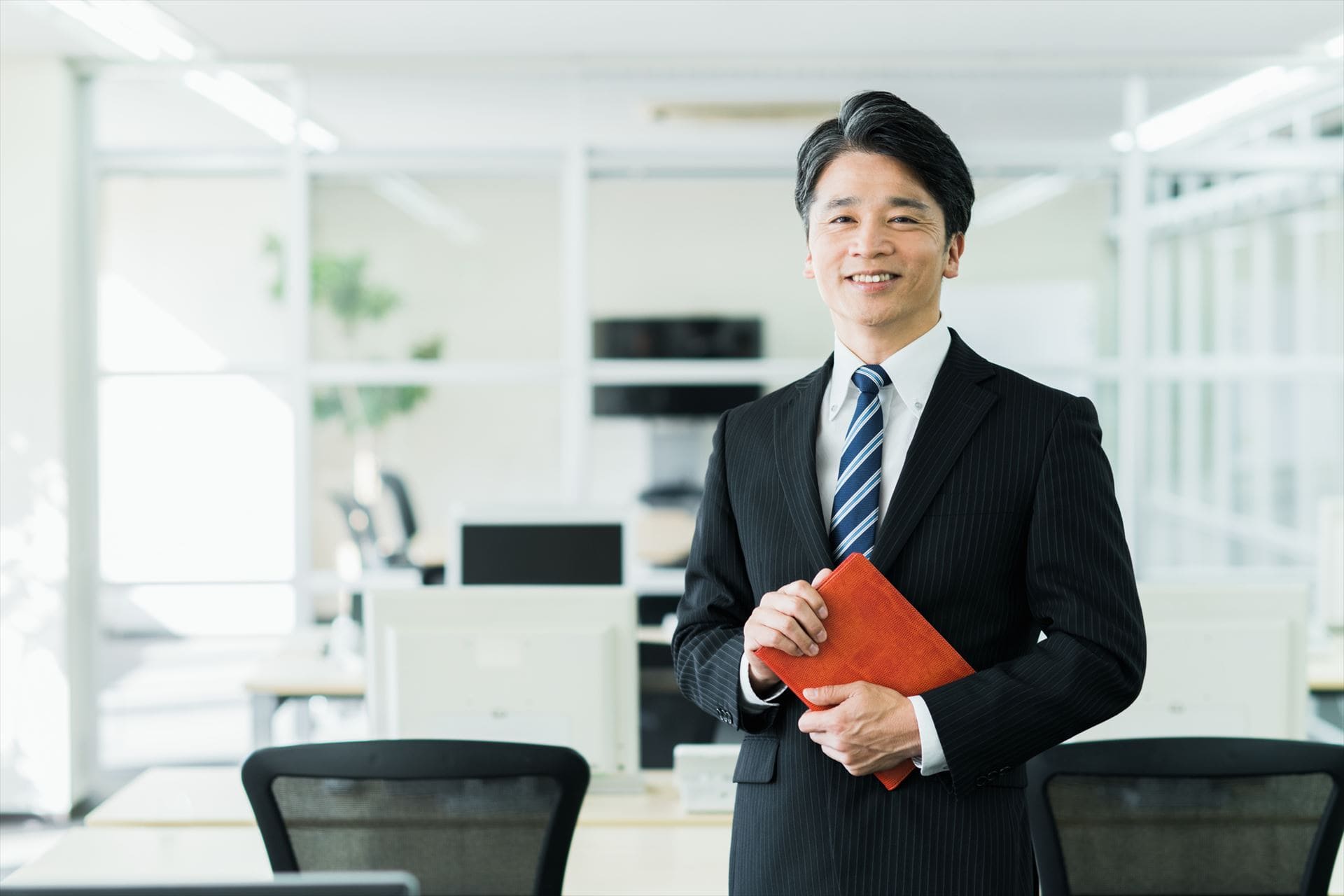 男性の人材派遣コンサルタント