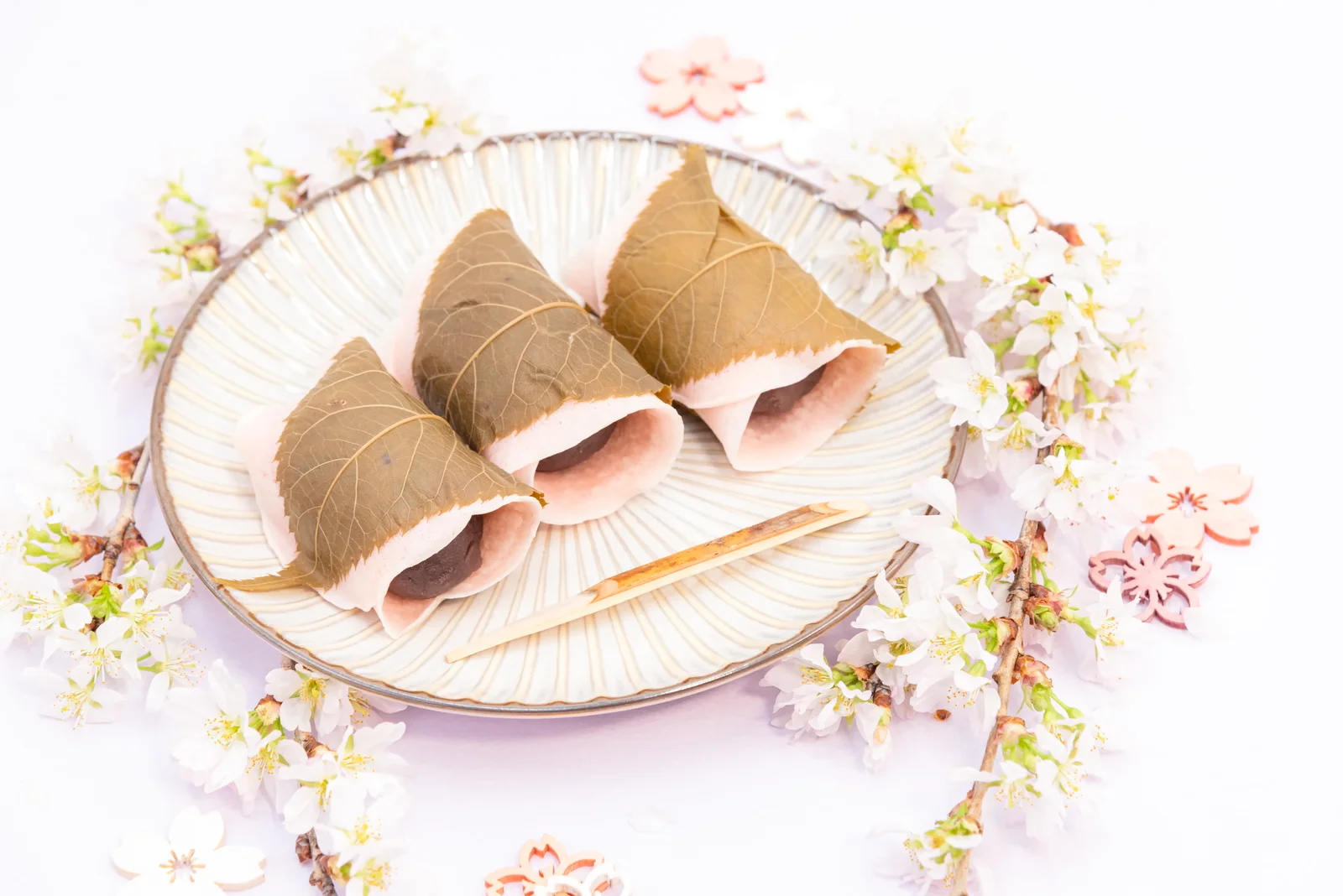 【宮崎西都市】週休2日！ほぼ残業なし☆和菓子製造・包装やレジ！(株式会社プレイスエッジ)